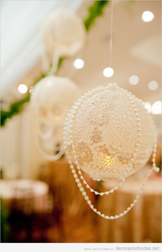 Globos de ganchillo con perlas para decoración de bodas