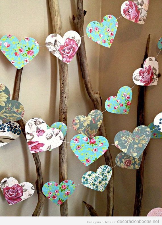 Guirnalda de corazones de papel estampado, decoración DIY y barata para bodas
