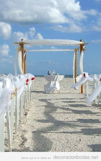 Ideas para decorar una boda en la playa en color blanco